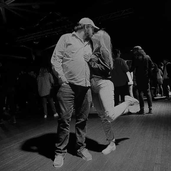 Meet your Posher, Brittany - Picture 1 of 1